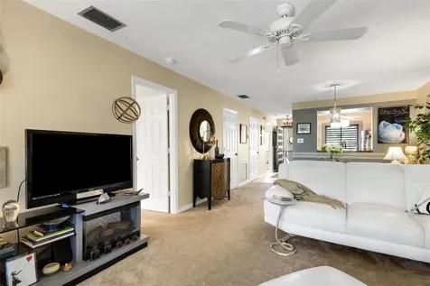 5252 Lake Village Drive Sarasota FL 34235
