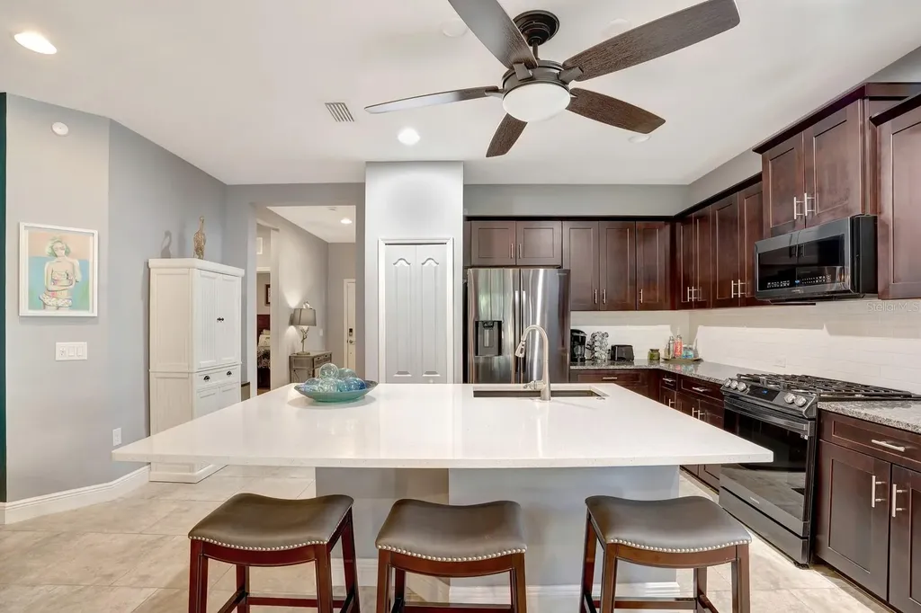 1195 Collier Place Venice FL 34293
