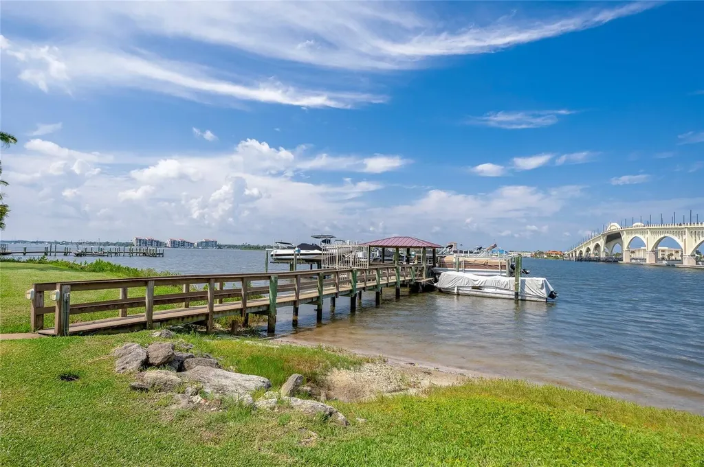 100 Silver Beach Avenue Daytona Beach FL 32118