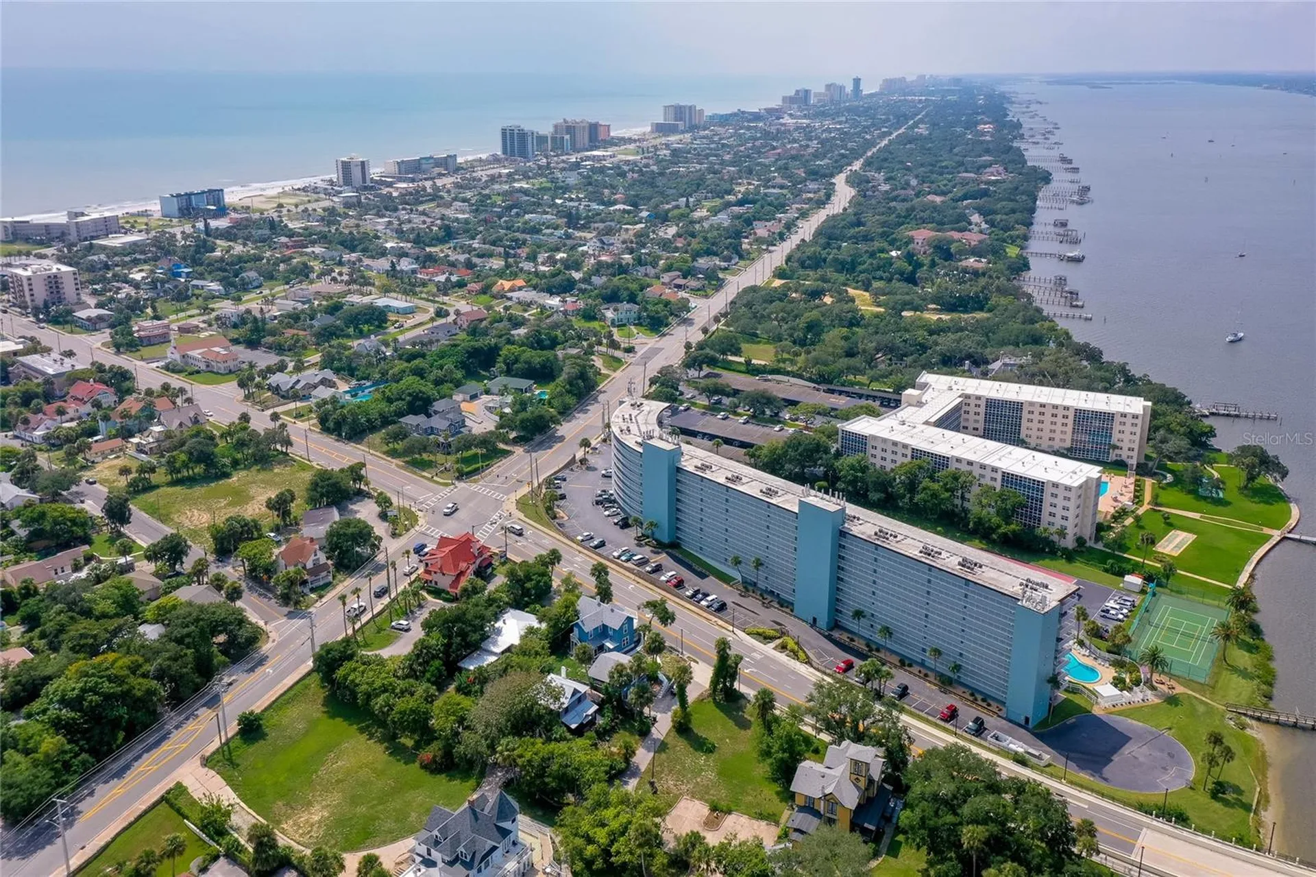 100 Silver Beach Avenue Daytona Beach FL 32118