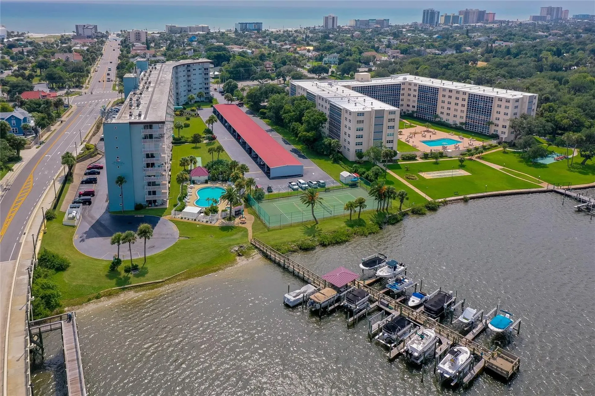 100 Silver Beach Avenue Daytona Beach FL 32118
