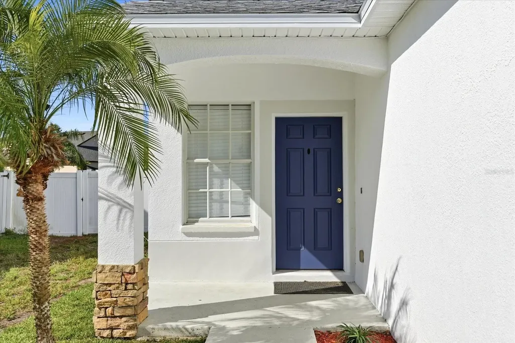 8123 Canterbury Lake Boulevard Tampa FL 33619