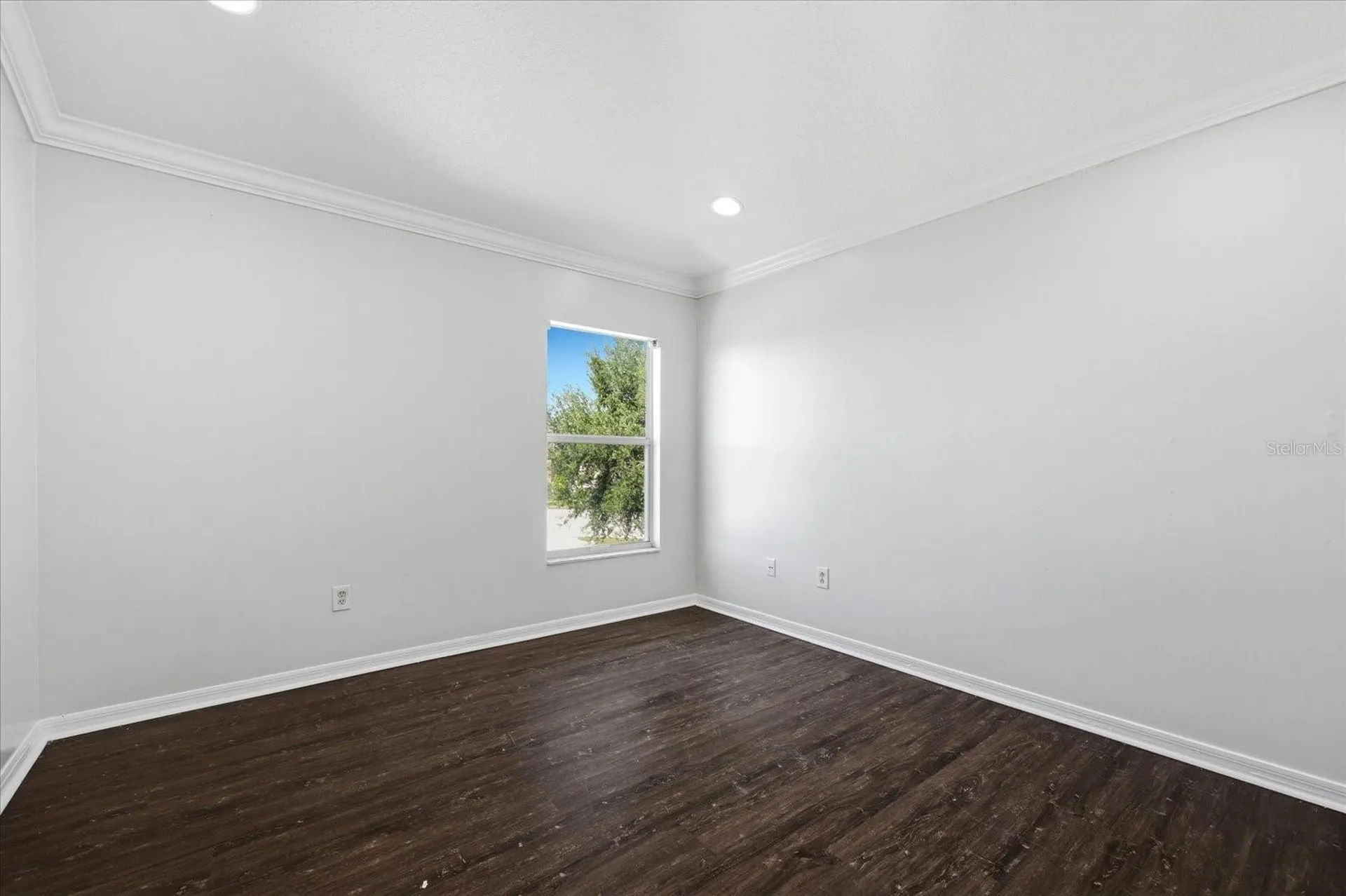 8123 Canterbury Lake Boulevard Tampa FL 33619