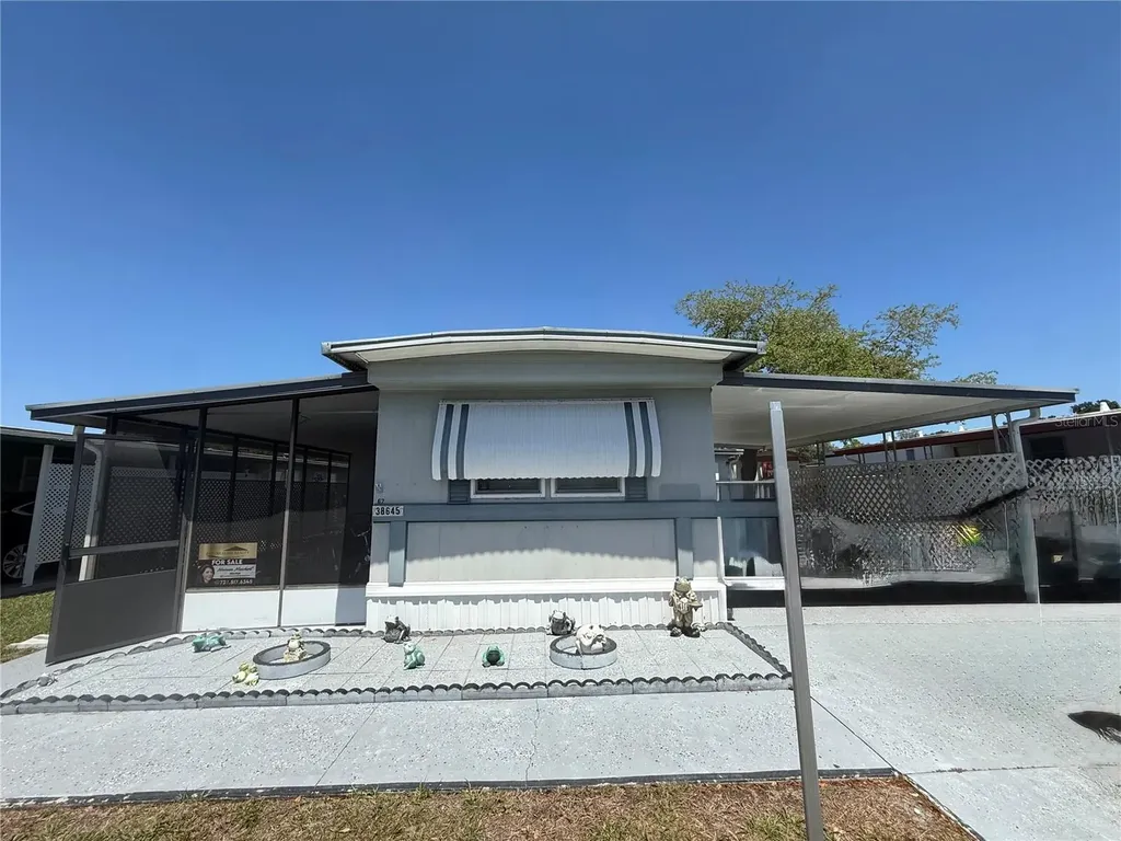 38645 Remora Avenue Zephyrhills FL 33542
