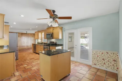 3230 Lake Anderson Avenue Orlando FL 32812