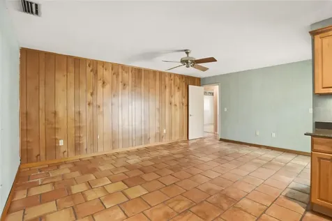 3230 Lake Anderson Avenue Orlando FL 32812
