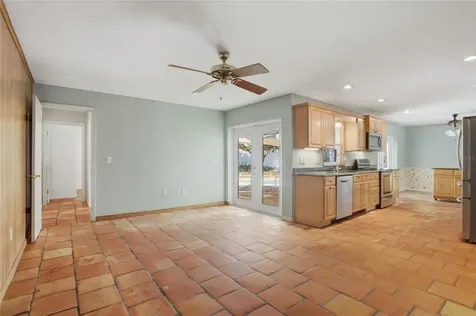 3230 Lake Anderson Avenue Orlando FL 32812