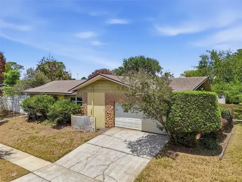3230 Lake Anderson Avenue Orlando FL 32812