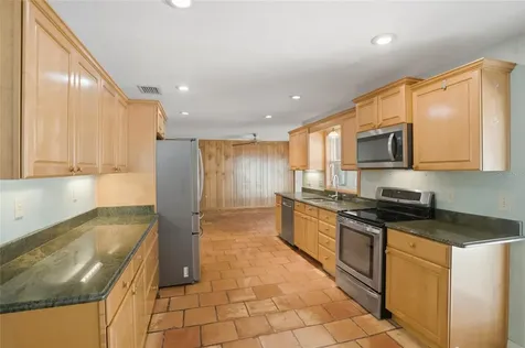 3230 Lake Anderson Avenue Orlando FL 32812