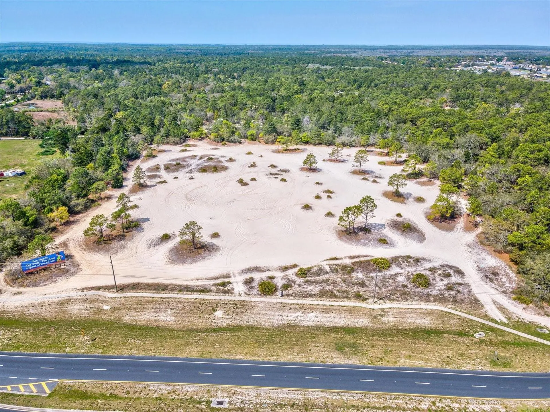 15.7 Acres Commercial Way Weeki Wachee FL 34613
