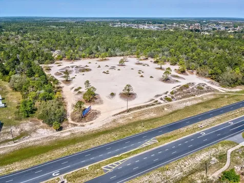 15.7 Acres Commercial Way Weeki Wachee FL 34613