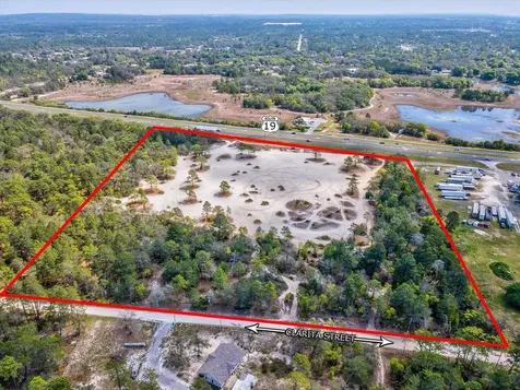 15.7 Acres Commercial Way Weeki Wachee FL 34613