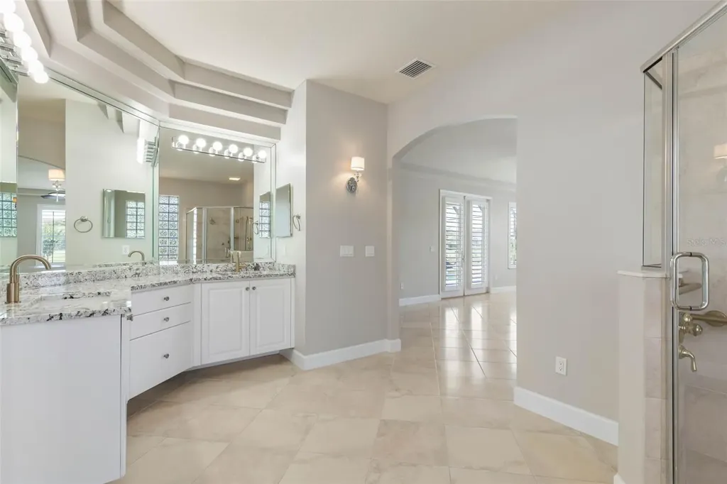 37 N Waterview Drive Palm Coast FL 32137