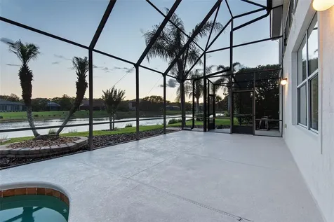 37 N Waterview Drive Palm Coast FL 32137