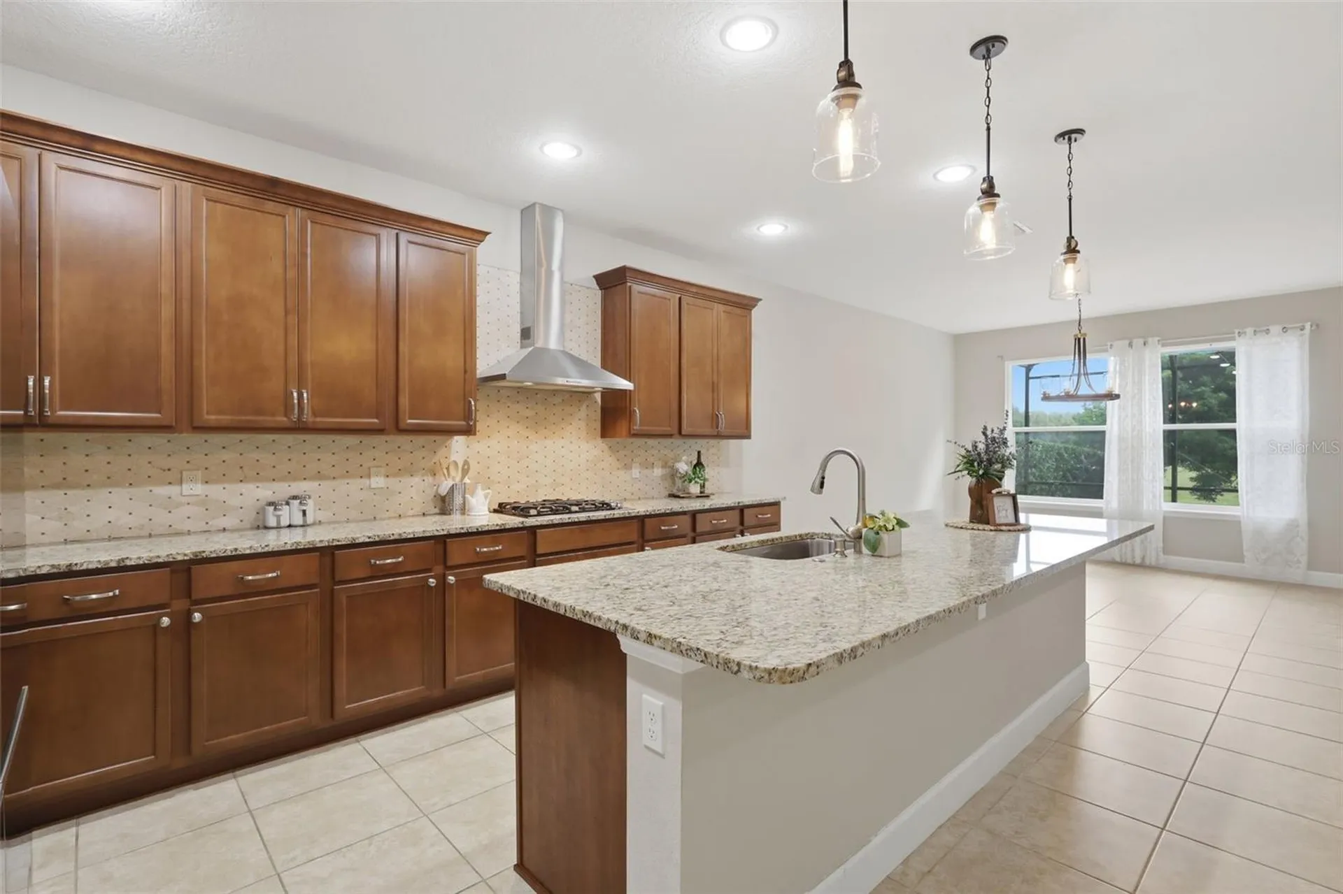1022 Victoria Hills Drive S Deland FL 32724