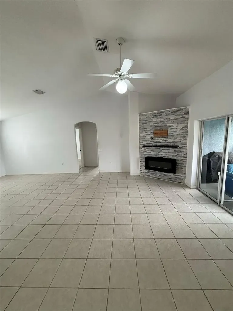 205 Golf Aire Boulevard Haines City FL 33844