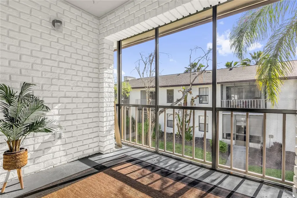 2916 Plaza Terrace Drive Orlando FL 32803