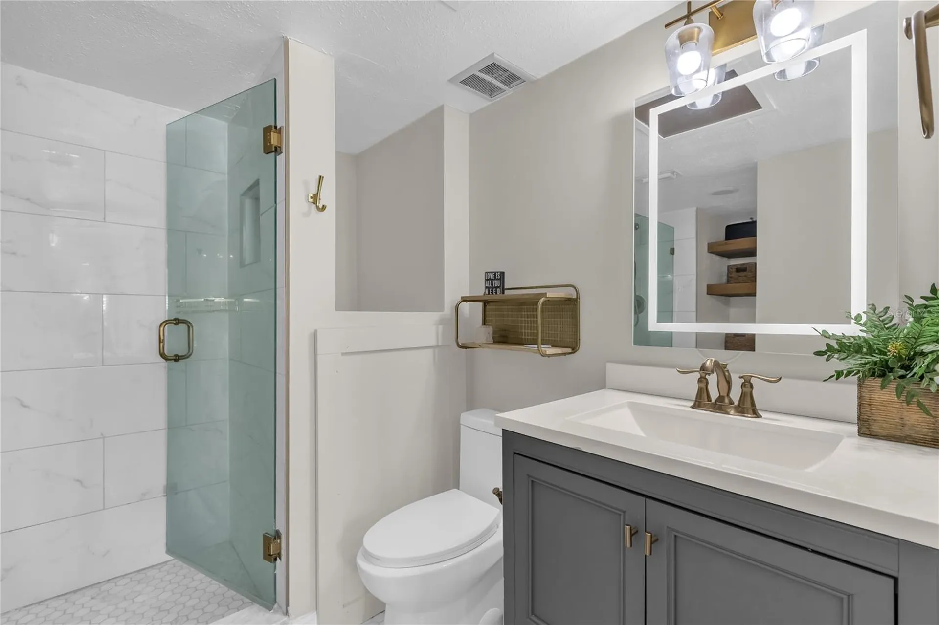 2916 Plaza Terrace Drive Orlando FL 32803