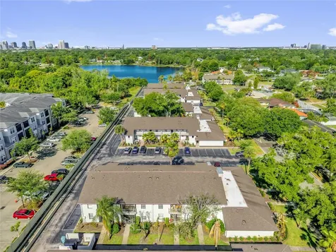 2916 Plaza Terrace Drive Orlando FL 32803