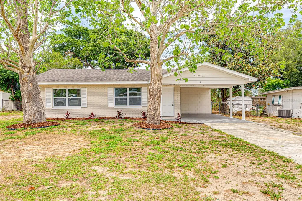 7 Twilight Lane Winter Haven FL 33884