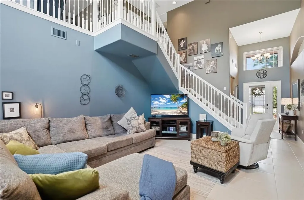 2082 Mesic Hammock Way Venice FL 34292