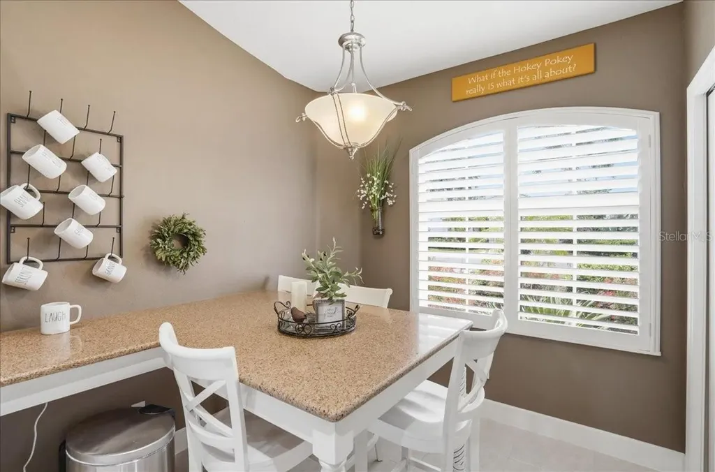 2082 Mesic Hammock Way Venice FL 34292