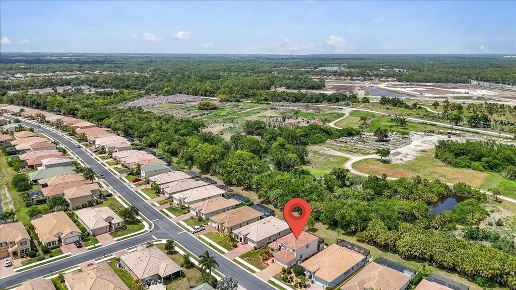 2082 Mesic Hammock Way Venice FL 34292