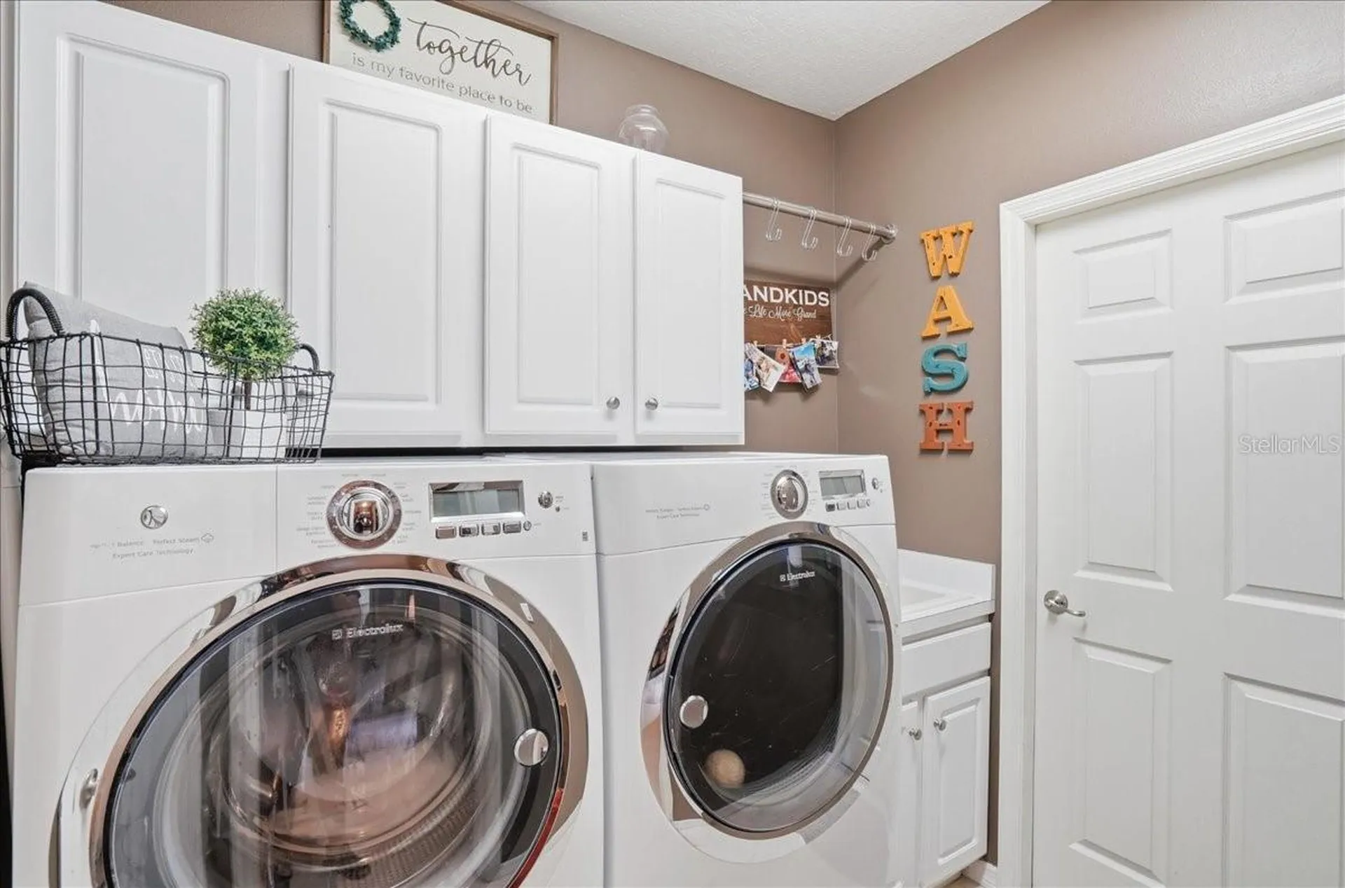 2082 Mesic Hammock Way Venice FL 34292