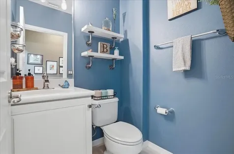 2082 Mesic Hammock Way Venice FL 34292