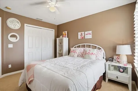 2082 Mesic Hammock Way Venice FL 34292