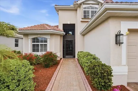 2082 Mesic Hammock Way Venice FL 34292