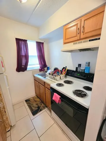 8580 9th Way N St Petersburg FL 33702