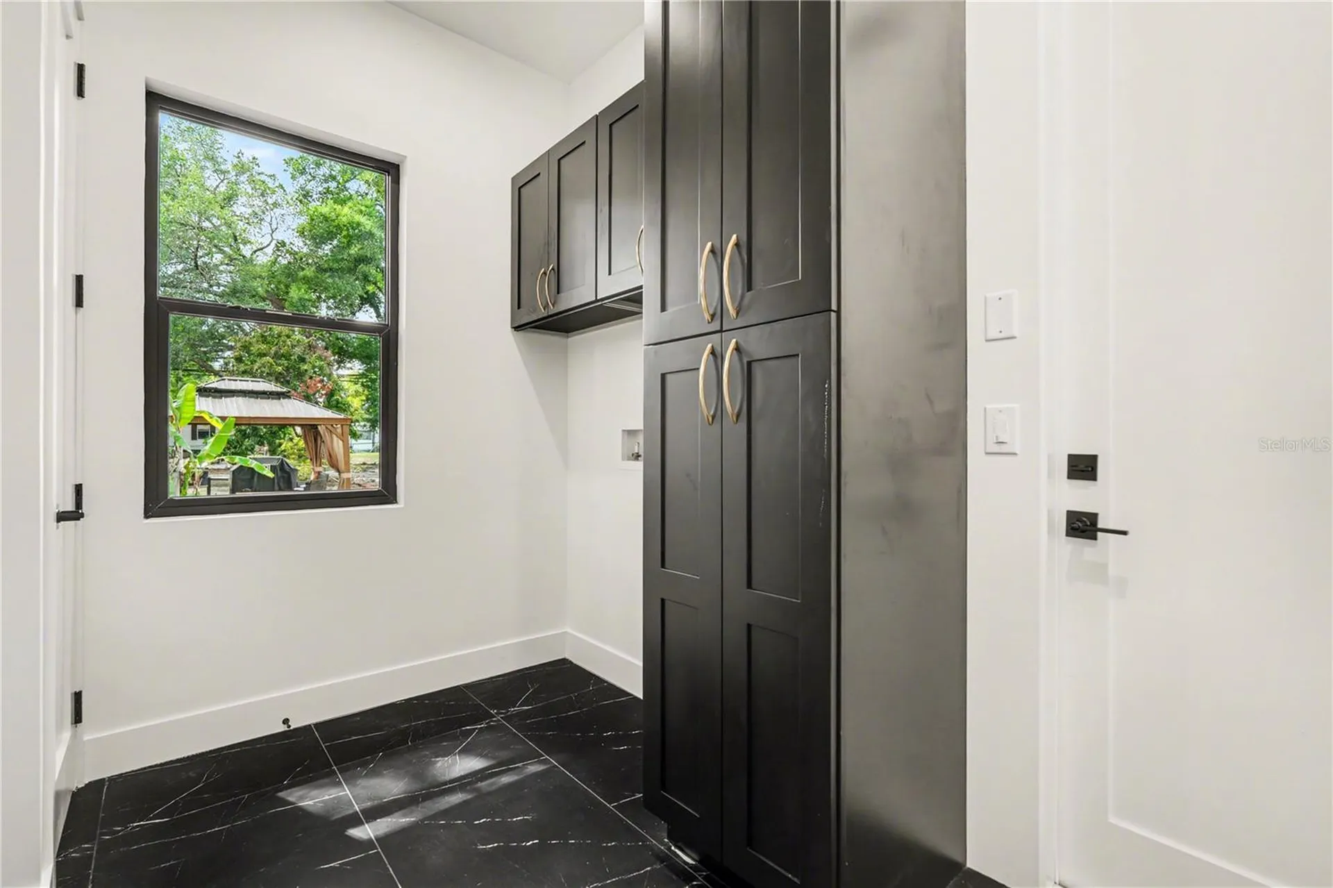 105 Garland Avenue Seffner FL 33584