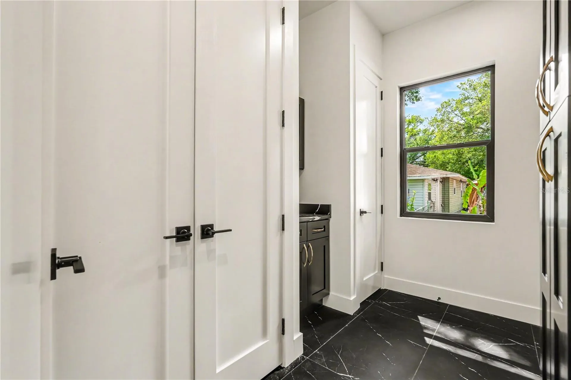 105 Garland Avenue Seffner FL 33584