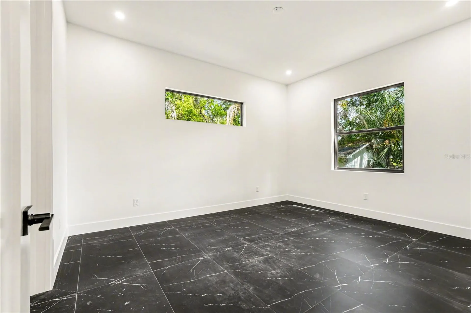 105 Garland Avenue Seffner FL 33584