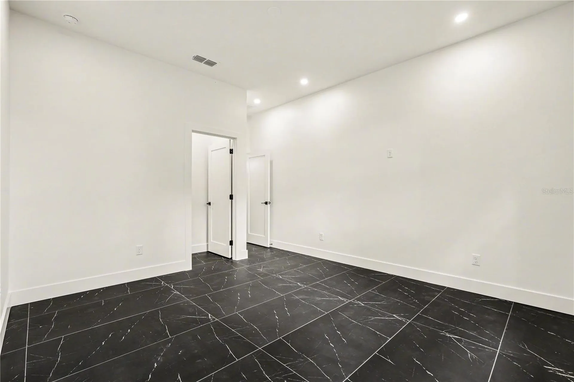 105 Garland Avenue Seffner FL 33584