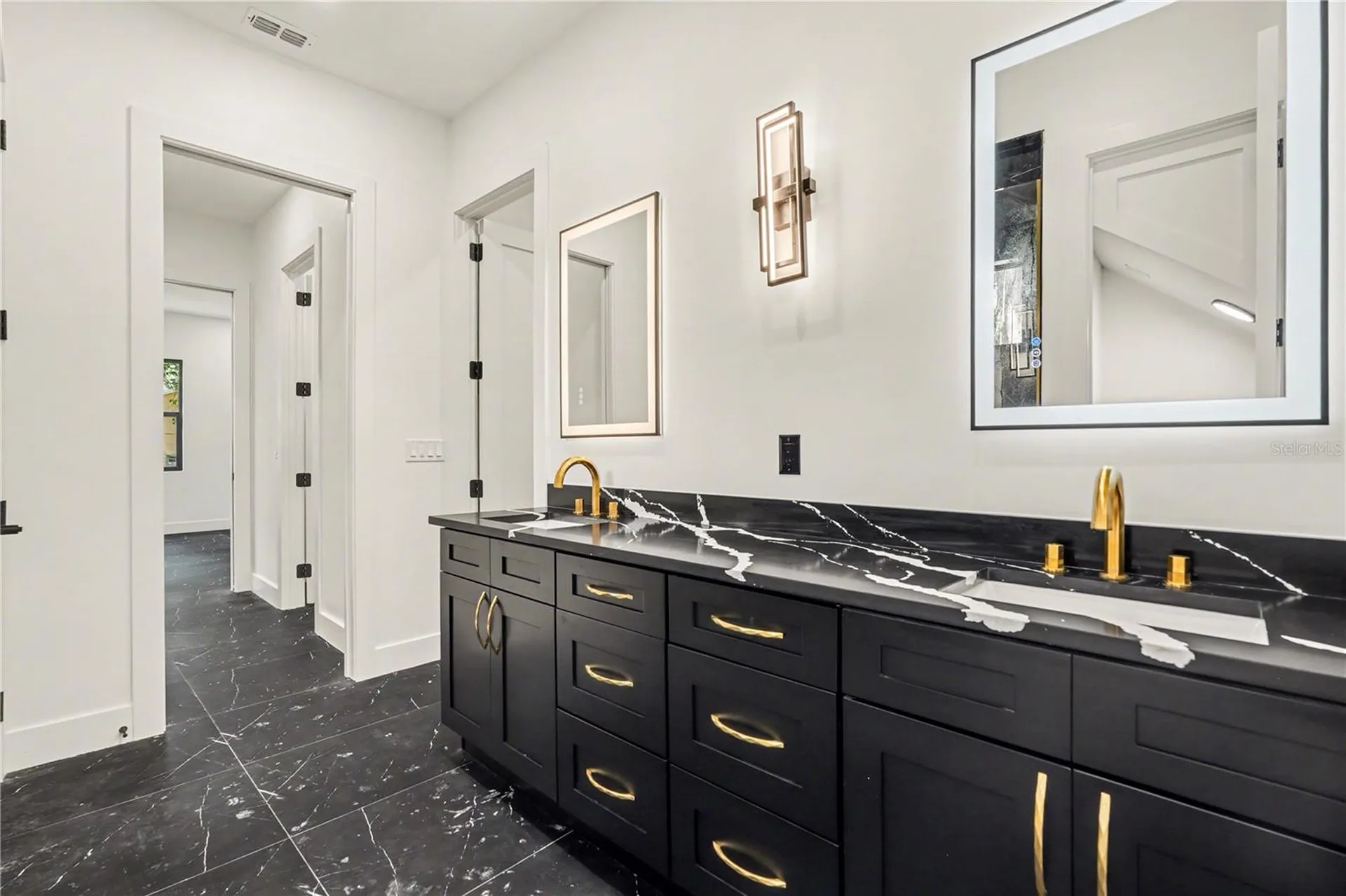 105 Garland Avenue Seffner FL 33584