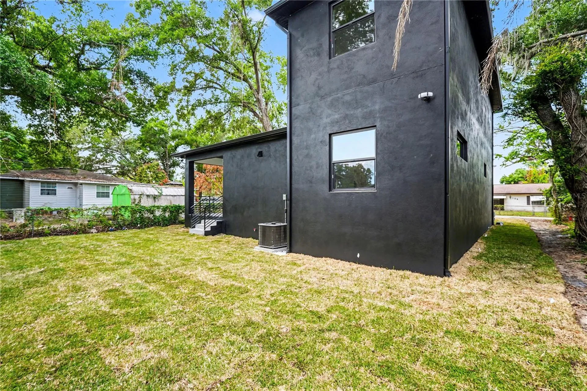 105 Garland Avenue Seffner FL 33584