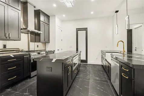 105 Garland Avenue Seffner FL 33584
