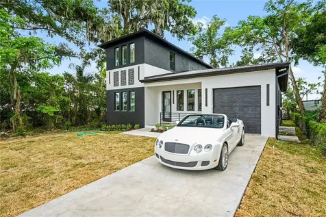 105 Garland Avenue Seffner FL 33584