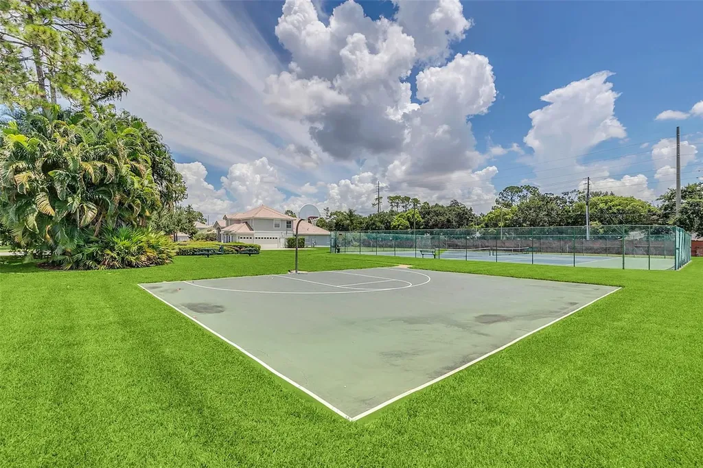8726 Beckingham Place Orlando FL 32836