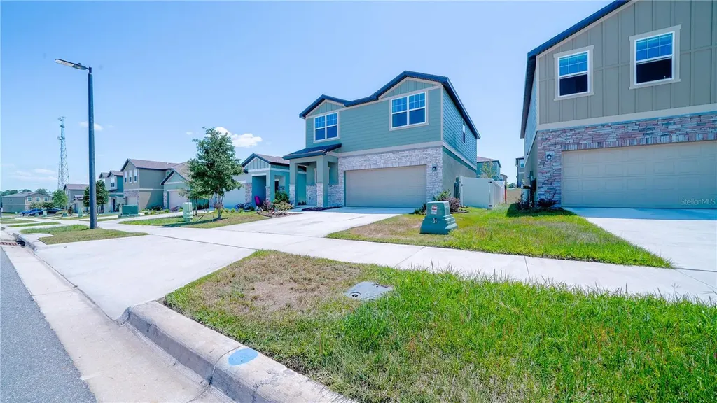 8735 Sportsman Loop Groveland FL 34736