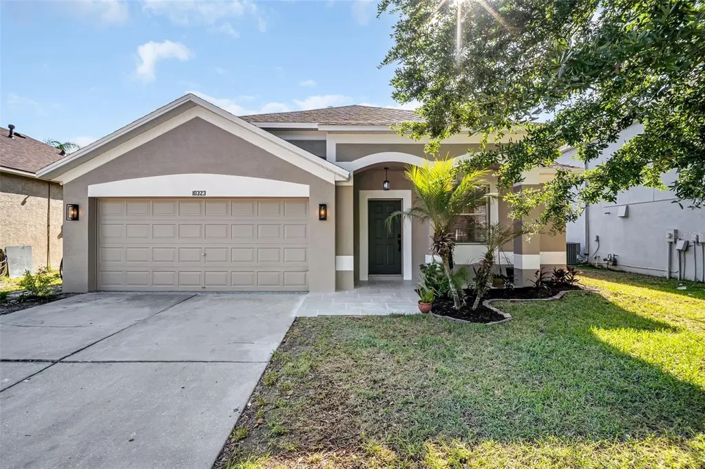 10323 Goldenbrook Way Tampa FL 33647