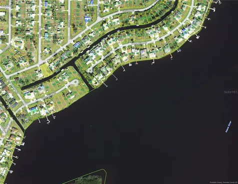 3298 Daytona Drive Punta Gorda FL 33983