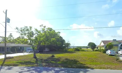 3298 Daytona Drive Punta Gorda FL 33983