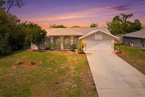 830 Columbia Street Port Charlotte FL 33948