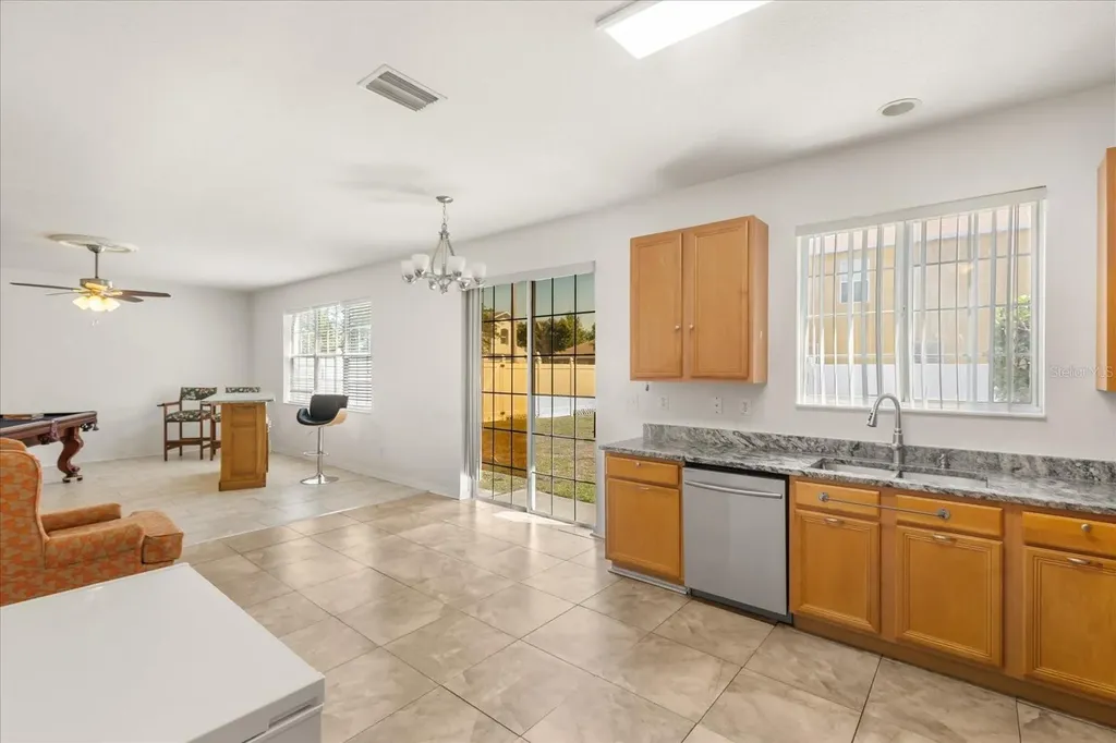 402 Chimney Rock Drive Ruskin FL 33570