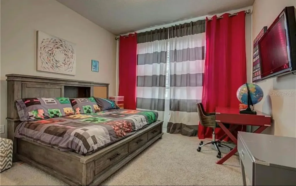 8342 Enclave Way Sarasota FL 34243
