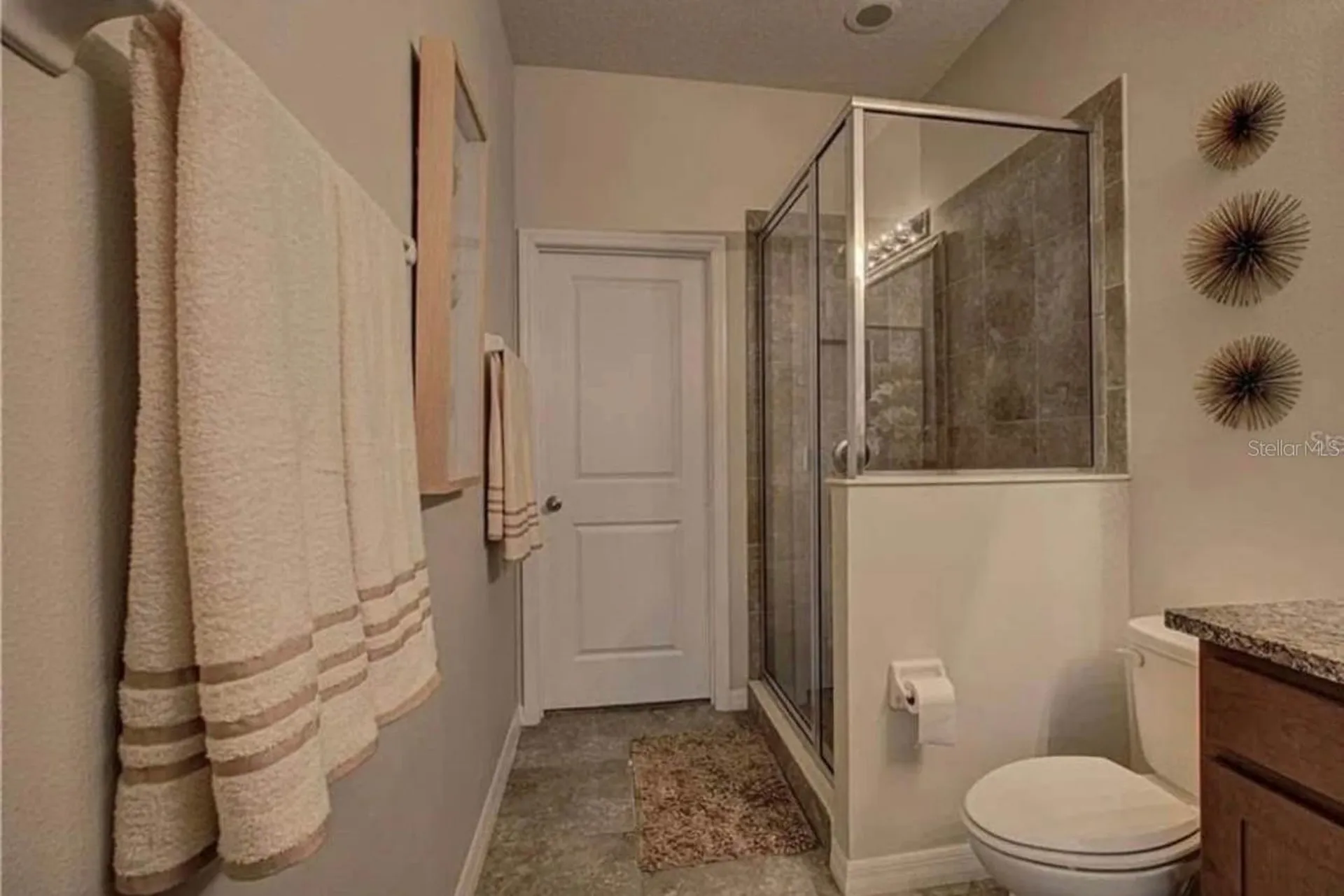8342 Enclave Way Sarasota FL 34243