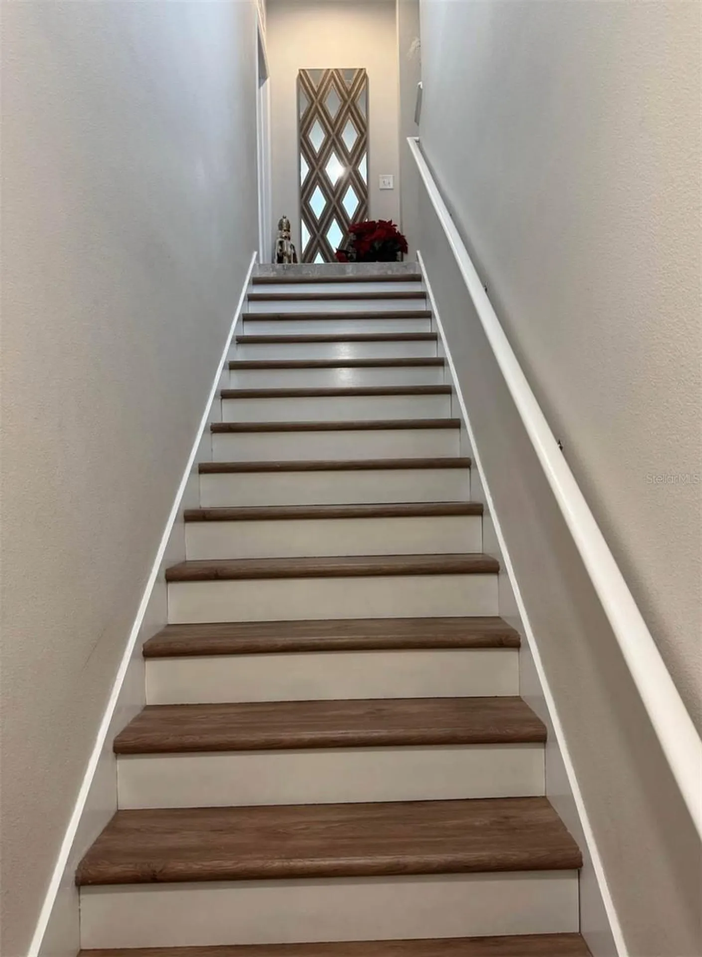 8342 Enclave Way Sarasota FL 34243